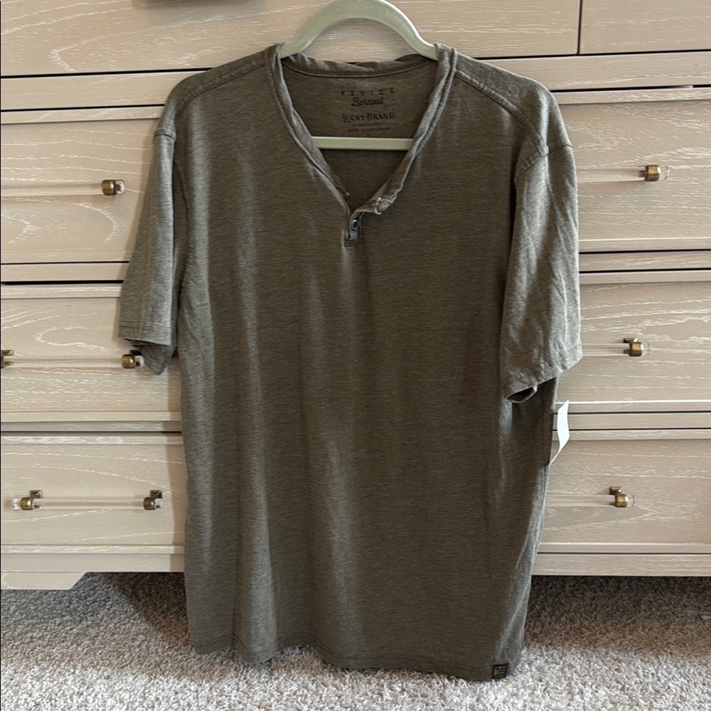 Lucky Brand men’s shirt NWT